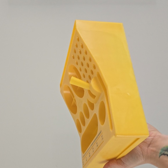1970s yellow desk organizer - Picture 9 of 9